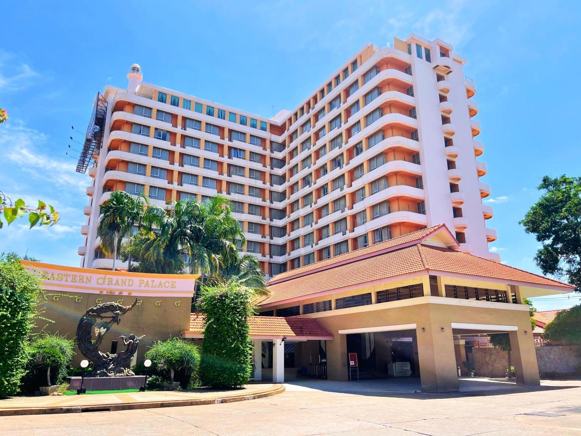 Eastern Grand Palace Pattaya Esterno foto